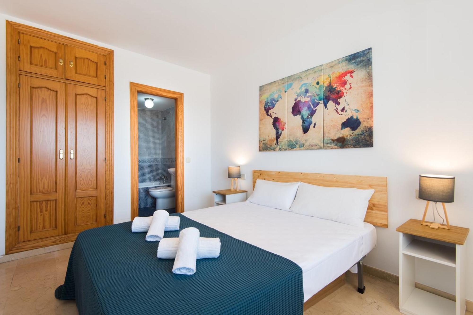 Apartamento Madeinterranean Beach- Higueron Front Line *